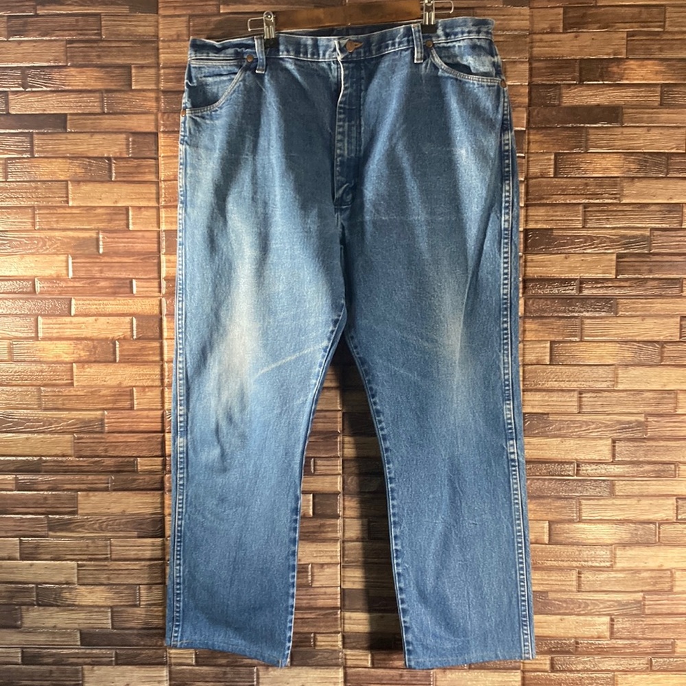Mens EUC Wrangler Cowboy Cut Blue Denim Jeans Size 42x28